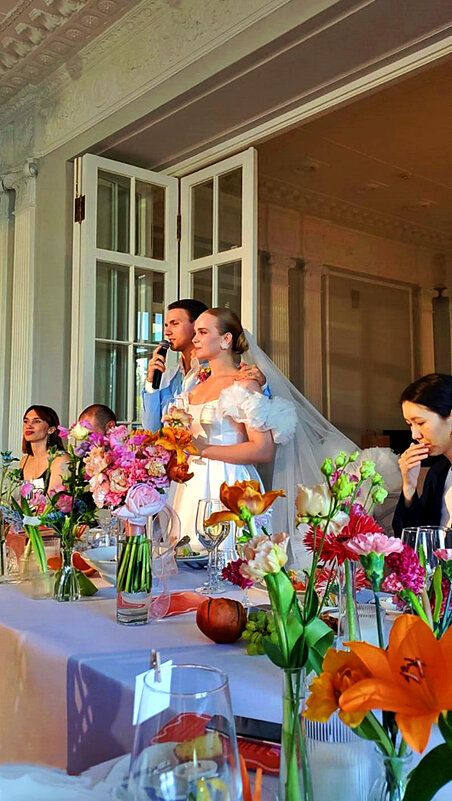 ЗА СВАДЕБНЫМ СТОЛОМ - Анатолий Малобродский ЗА СВАДЕБНЫМ СТОЛОМ - Анатолий Малобродский