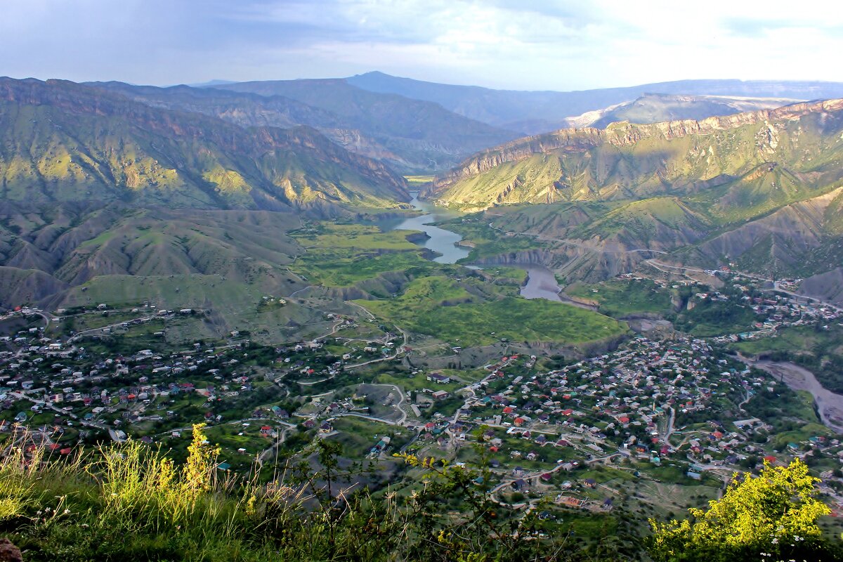 Обрыв над рекой - Владимир Соколов (svladmir) Обрыв над рекой - Владимир Соколов (svladmir)