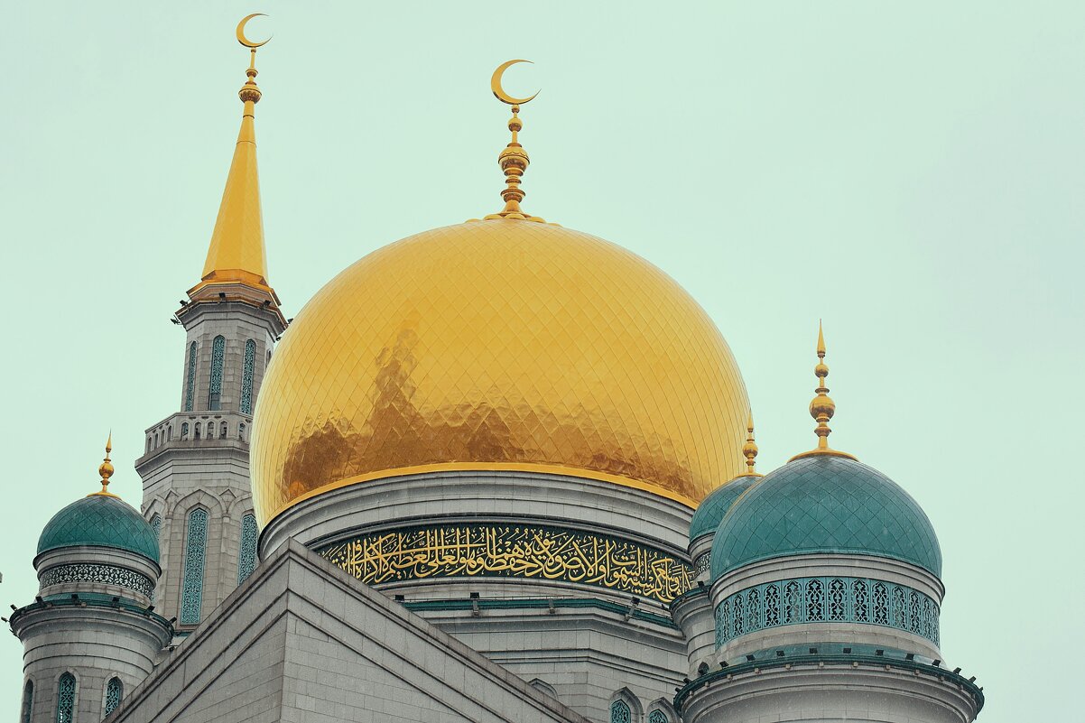 Восточная сказка в белом граните - Татьяна Помогалова Восточная сказка в белом граните - Татьяна Помогалова