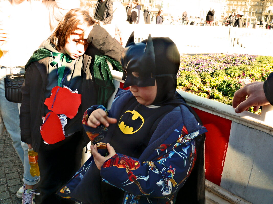 Гости карнавала - 33 - Алексей Кузнецов Гости карнавала - 33 - Алексей Кузнецов