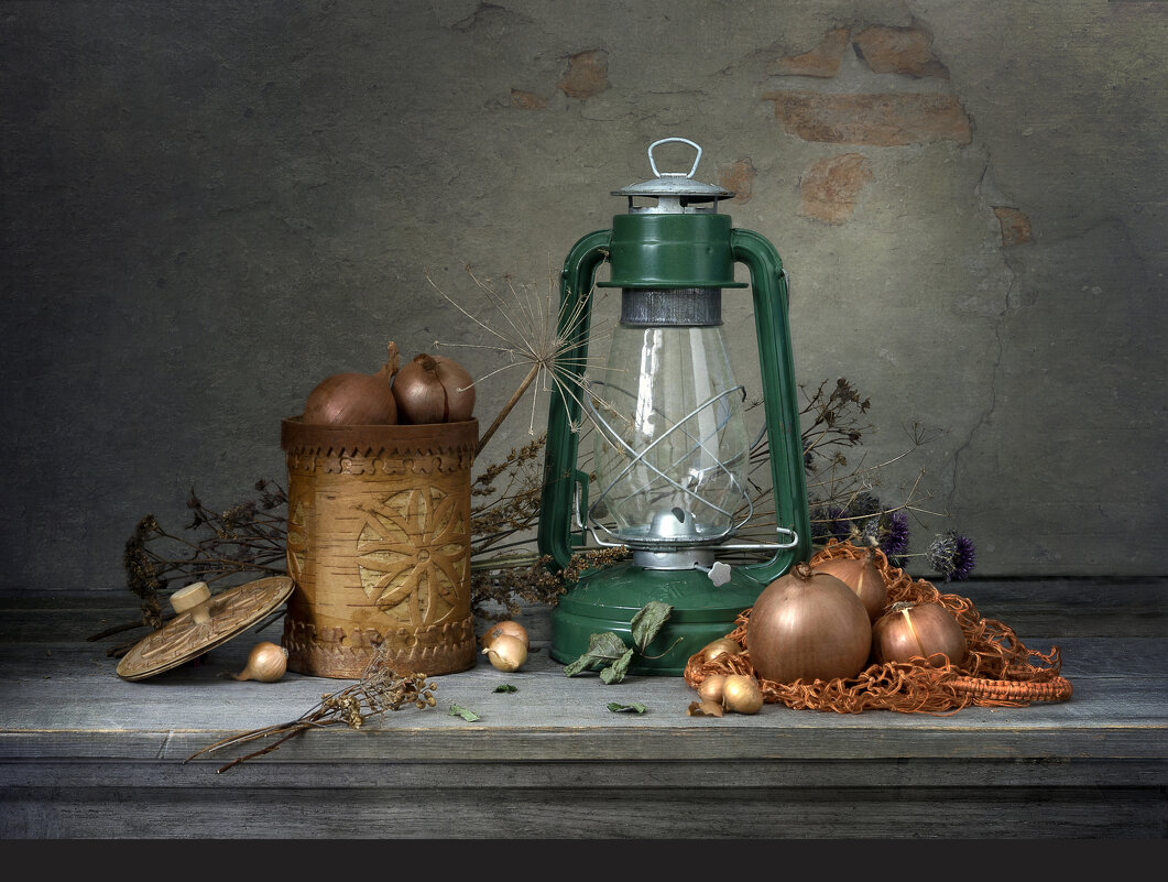 С луком - Татьяна Попова С луком - Татьяна Попова