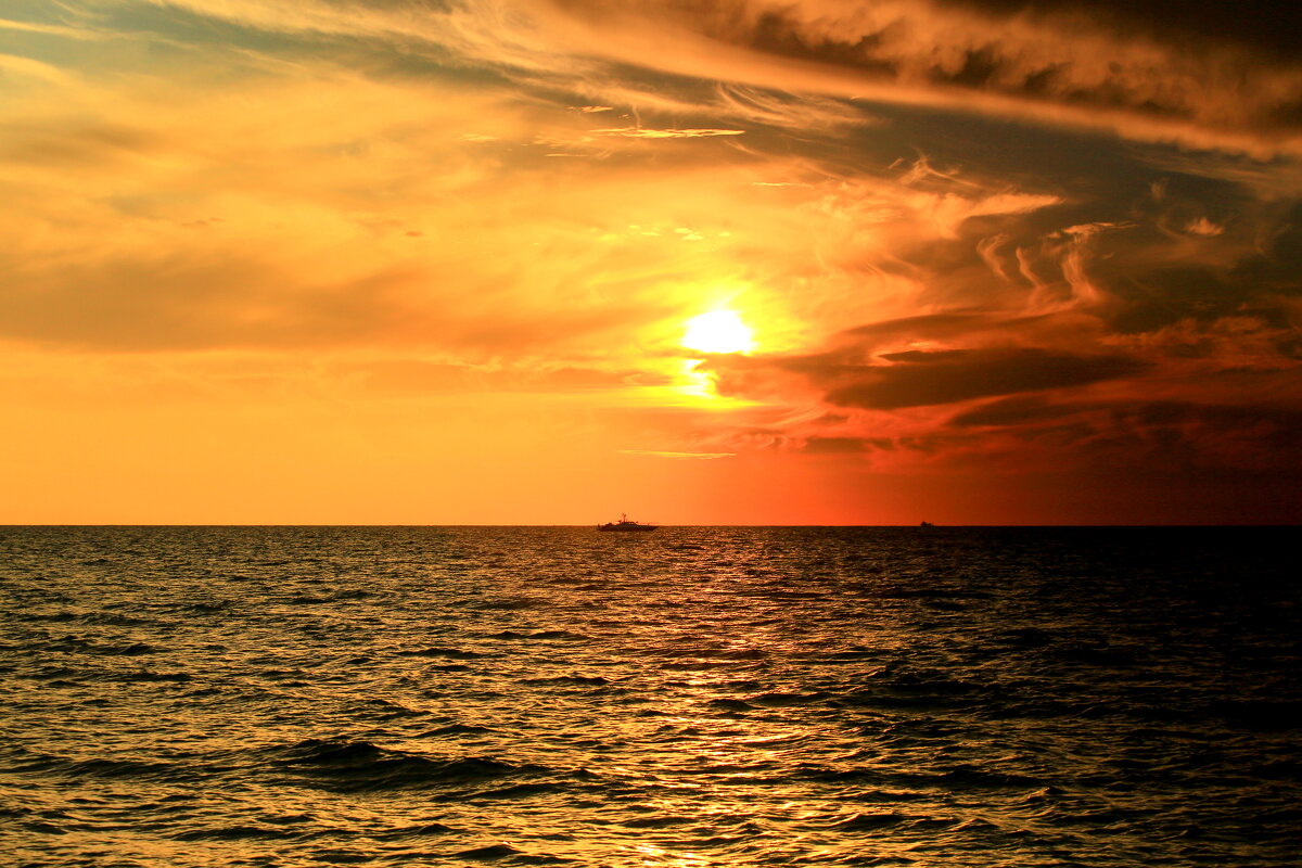 Перед грозой - Валерий 