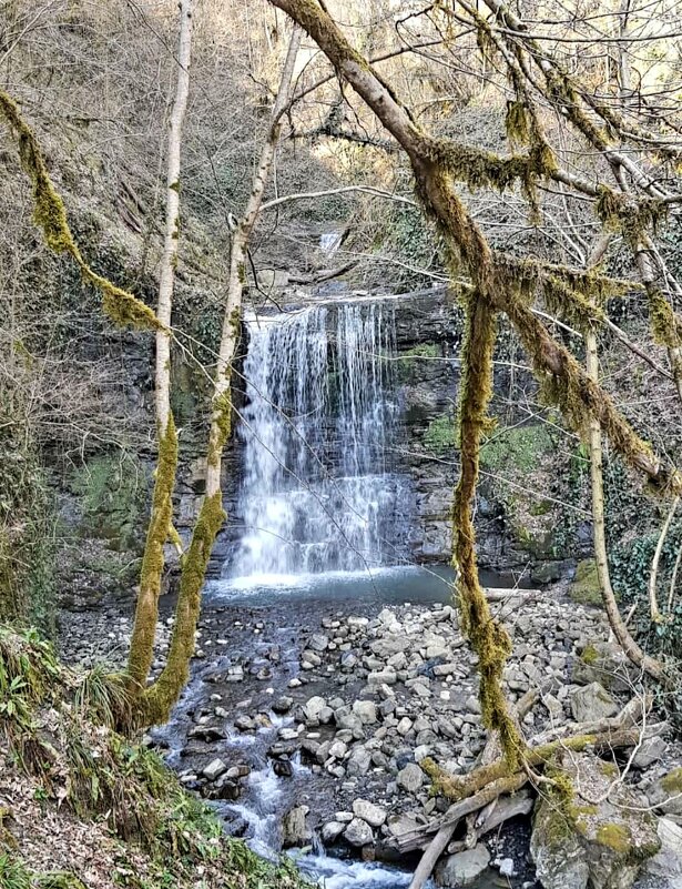 Водопад . Пластунка-Леселидзе - Tata Wolf