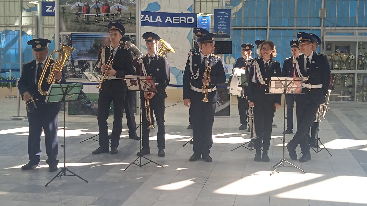 Оркестр наш духовой - Дмитрий Никитин