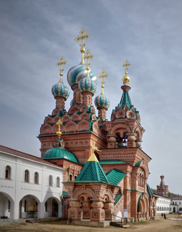 Храм святителя Спиридона Тримифунтского - Andrey Lomakin