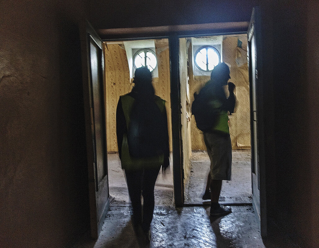 *** - Александр Русинов