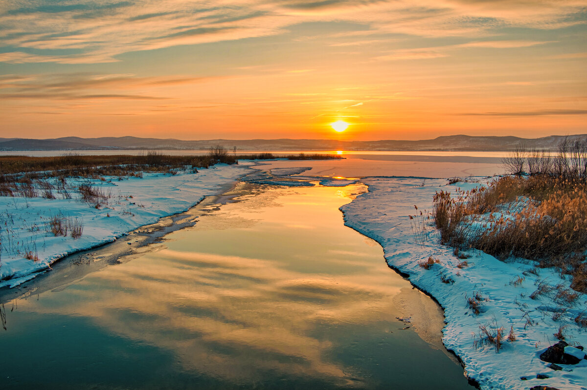 Закатное сияние.. - Алексей Мезенцев Закатное сияние.. - Алексей Мезенцев