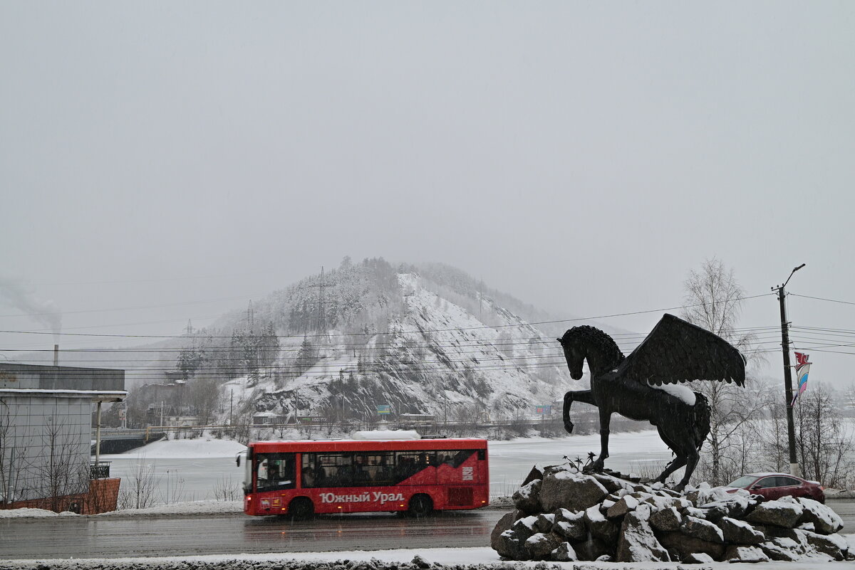 Страж зимнего города - Владислав Левашов Страж зимнего города - Владислав Левашов
