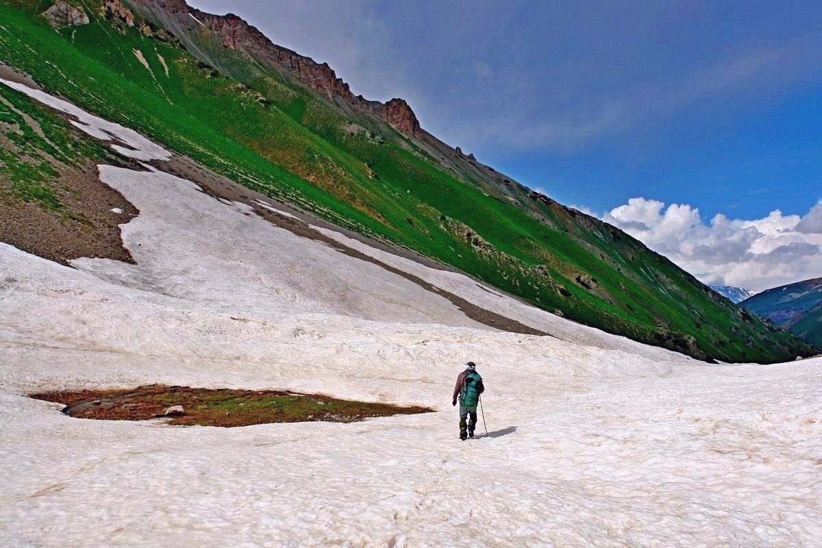 ГОРНАЯ ПРОГУЛКА. - Виктор Осипчук
