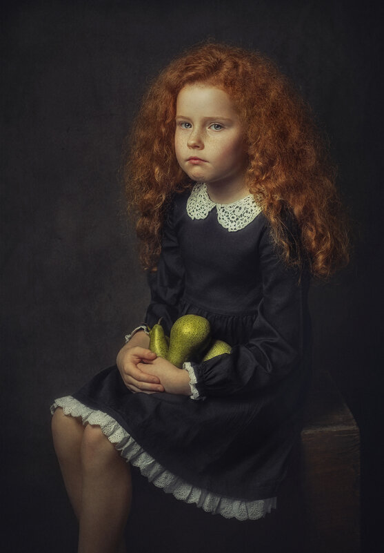 "Портрет с грушами" - Дина Агеева