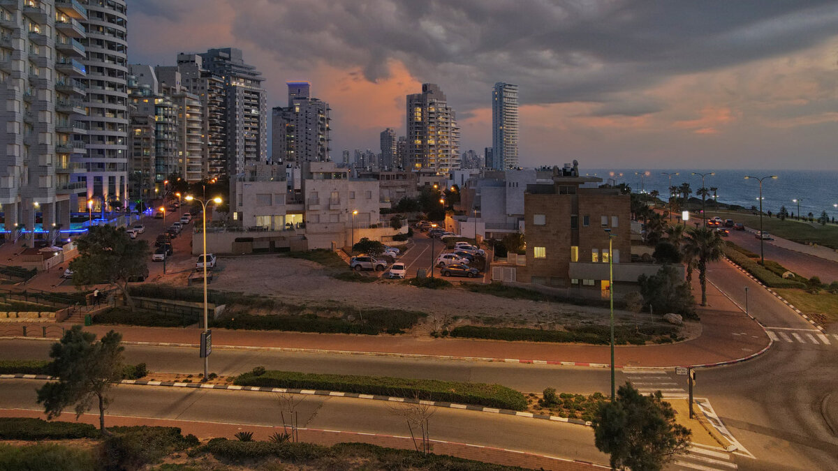 Полеты над Натанией - Valentin Bondarenko