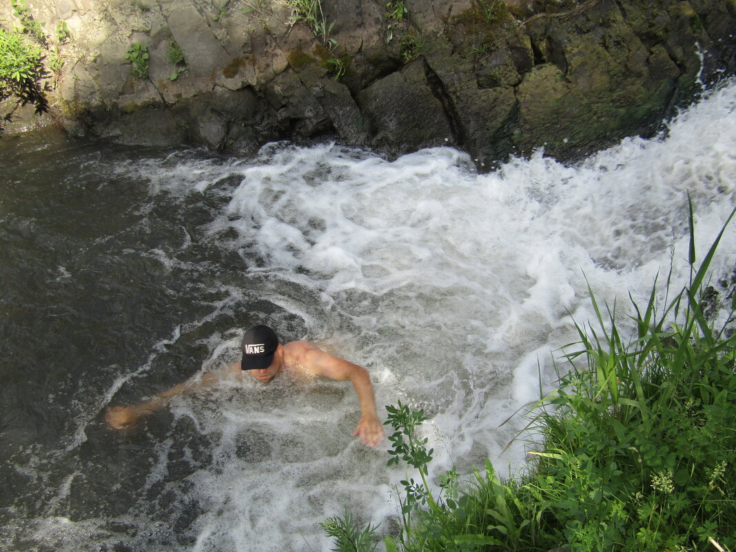 Искупался в водопаде... - Galaelina ***
