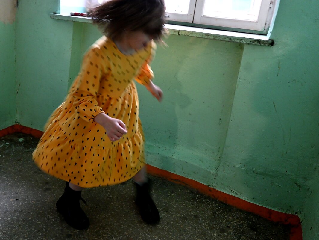 *** - Эника. *** - Эника.