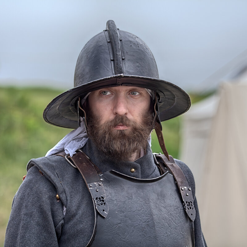 * - Александр Лисовский