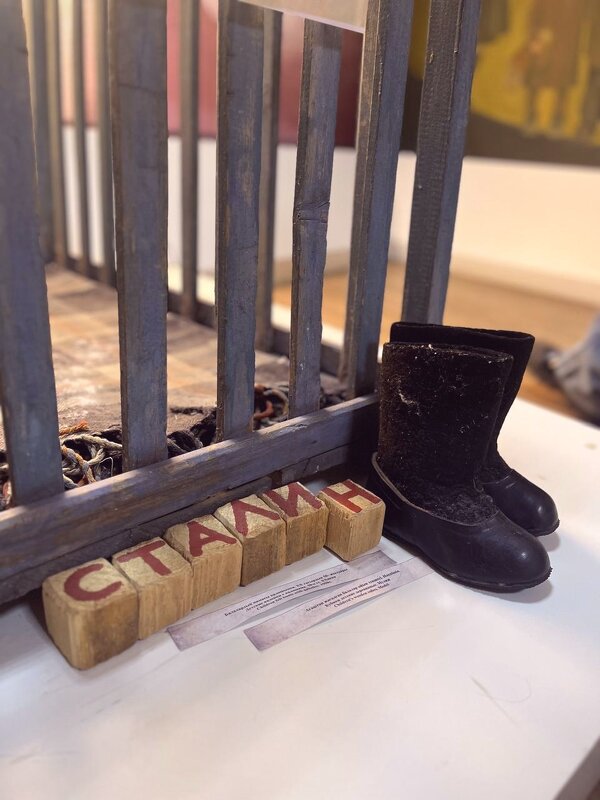 Детская кроватка...Карлаг. - Георгиевич Детская кроватка...Карлаг. - Георгиевич