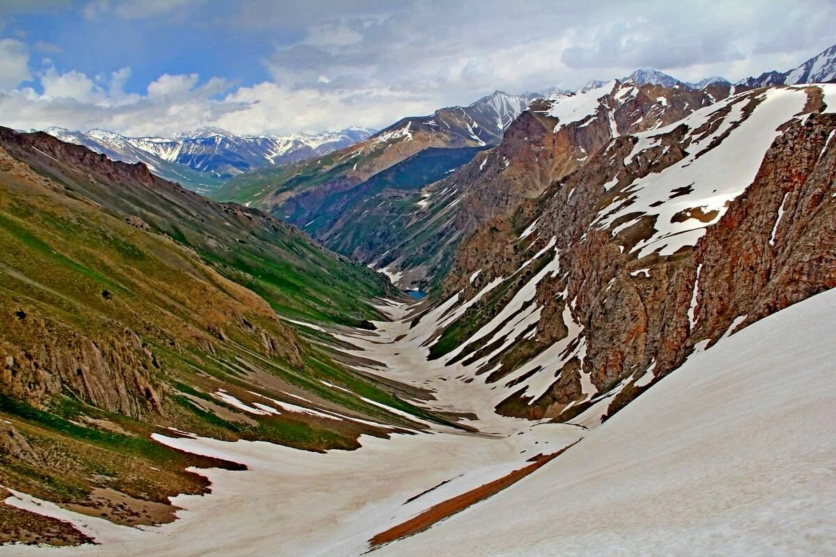 ГОРНАЯ ПРОГУЛКА. - Виктор Осипчук