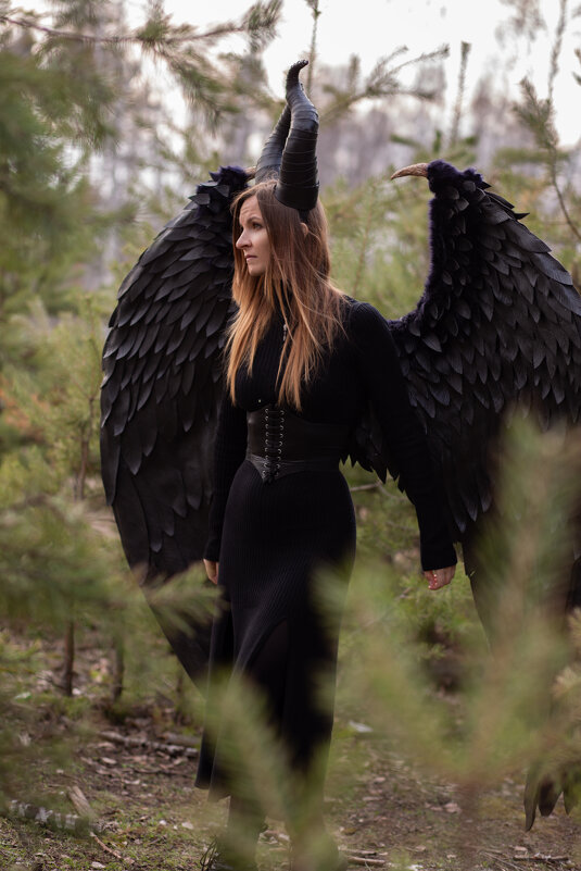 Косплей Малефисента - Тамара Нижельская Косплей Малефисента - Тамара Нижельская