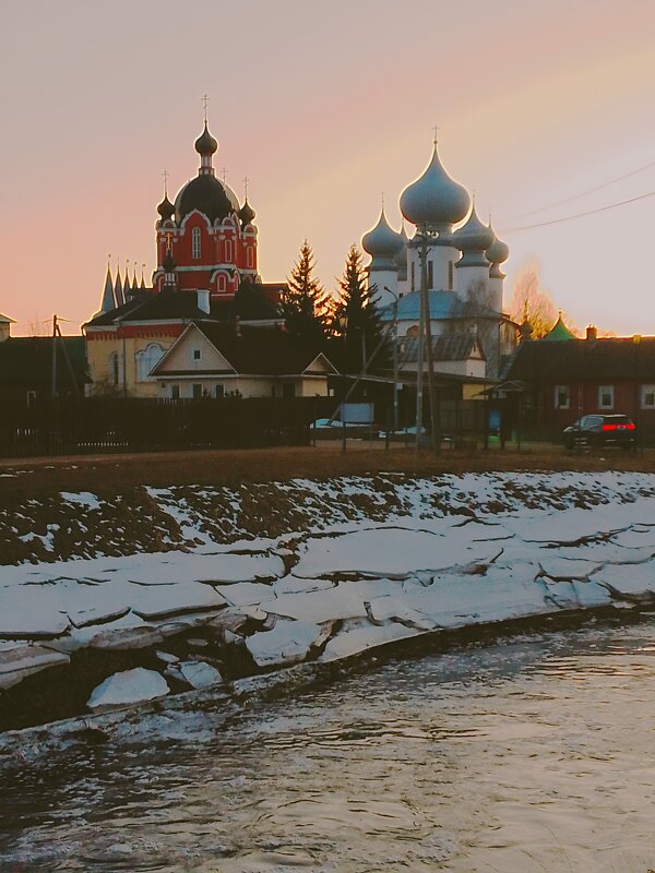 Вечер в городе - Сергей Кочнев