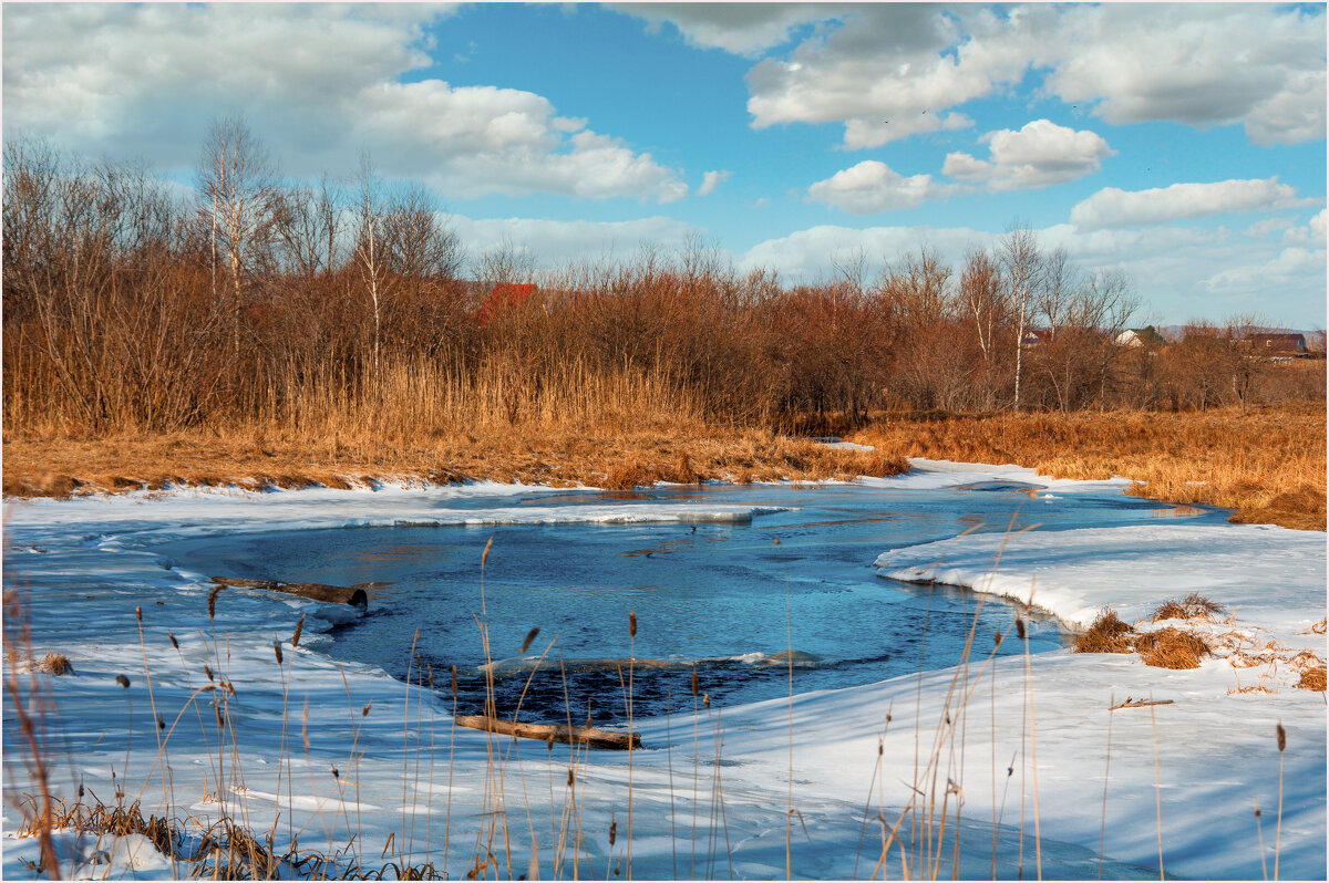 Весна за околицей... - Алексей Мезенцев Весна за околицей... - Алексей Мезенцев