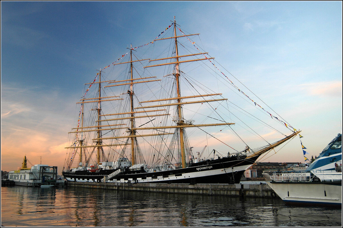Парусник***Sailboat - Aleksandr Borisov