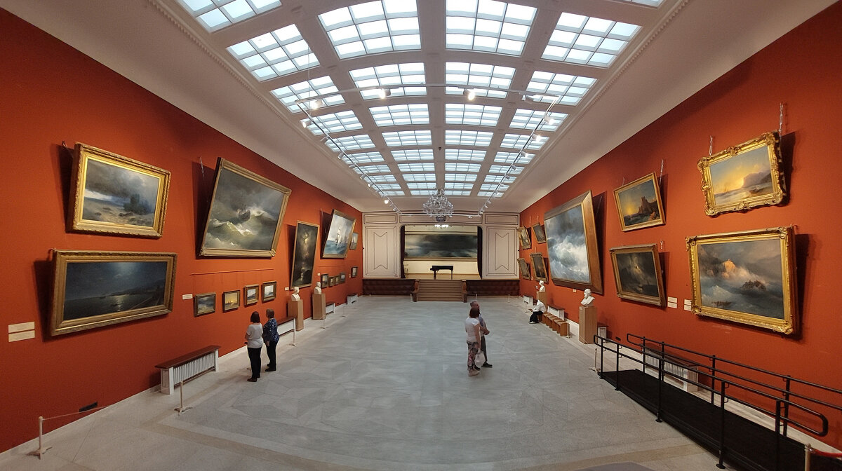 Залы галереи И.К. Айвазовского - ИРЭН@ . Залы галереи И.К. Айвазовского - ИРЭН@ .