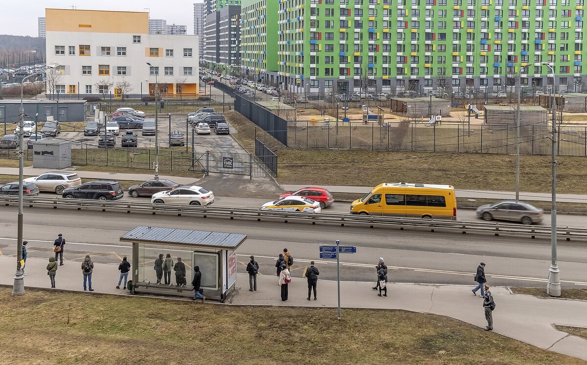 Там густо, а тут пусто - Валерий Иванович Там густо, а тут пусто - Валерий Иванович