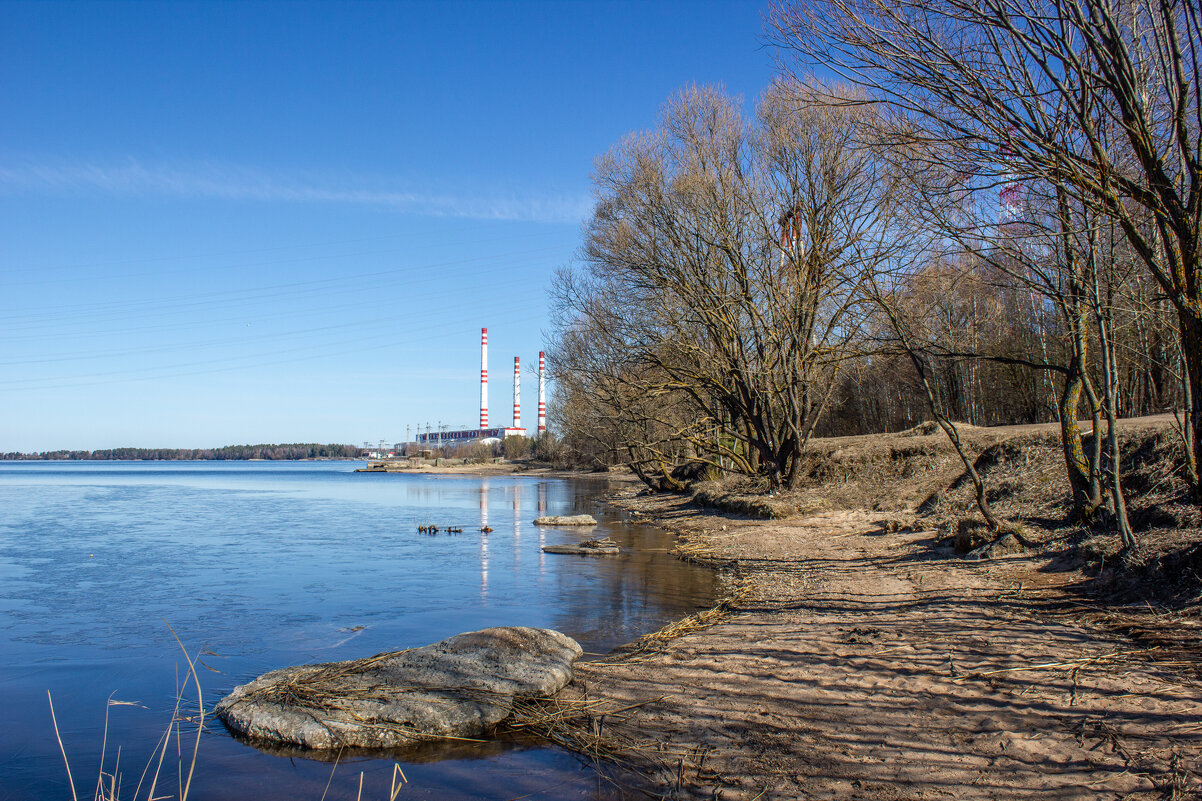 С утра лёгкий морозец (-2). - Михаил "Skipper" С утра лёгкий морозец (-2). - Михаил "Skipper"