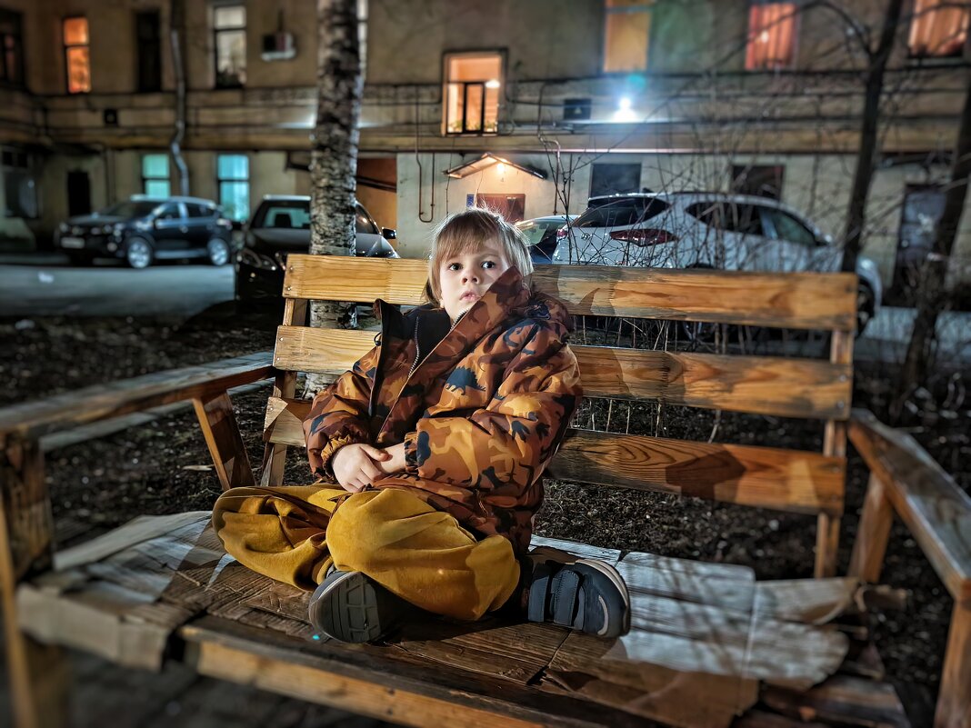 А у нас во дворе.... - ВЛАДИМИР 