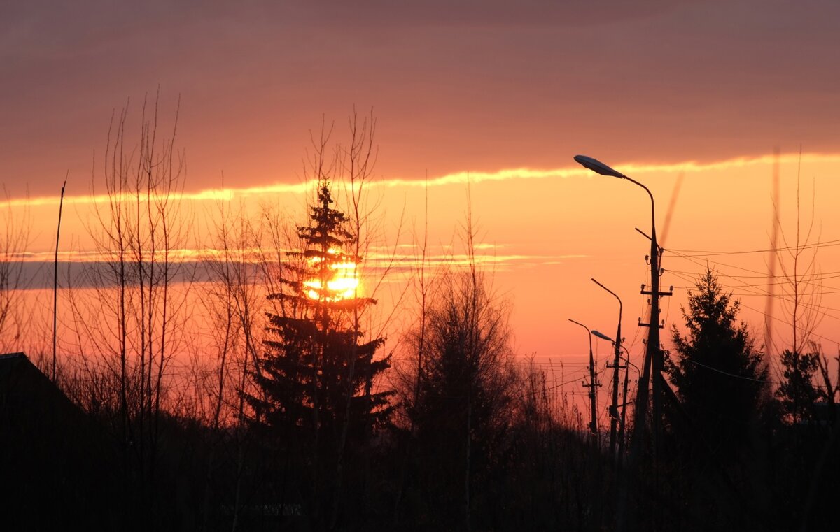 Утро красит нежным цветом - Олег Зоркий