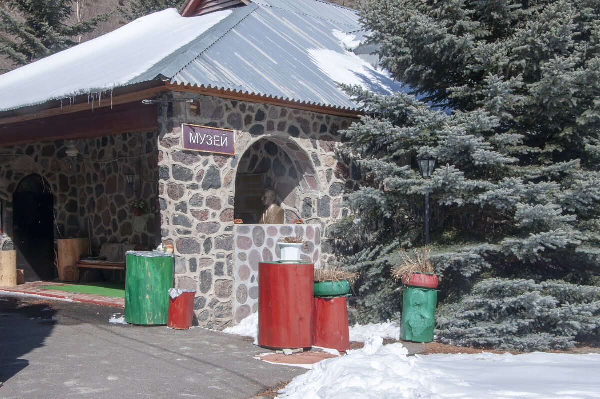 Тегенекли. Альпинистский музей - Gen 