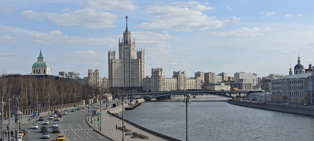 Высотка на Котельнической набережной - <<< Наташа >>> Высотка на Котельнической набережной - <<< Наташа >>>