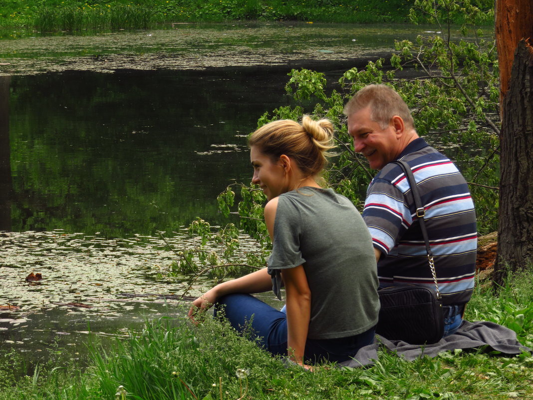 Улыбайтесь, друзья! С 1 апреля! - Андрей Лукьянов Улыбайтесь, друзья! С 1 апреля! - Андрей Лукьянов