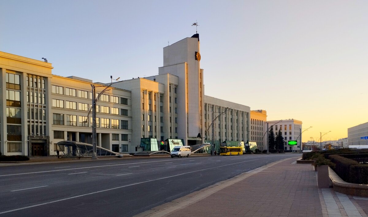 Беларусь. Минск. Площадь Независимости. - Александр Сапунов Беларусь. Минск. Площадь Независимости. - Александр Сапунов