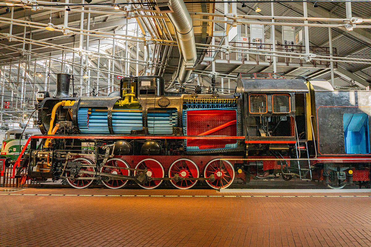 В музее - Ирина Соловьёва