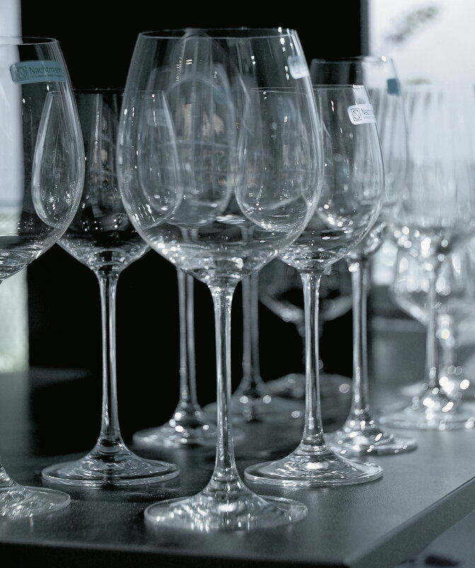 ... в тишине хрустального звона.. - Георгий Никонов ... в тишине хрустального звона.. - Георгий Никонов