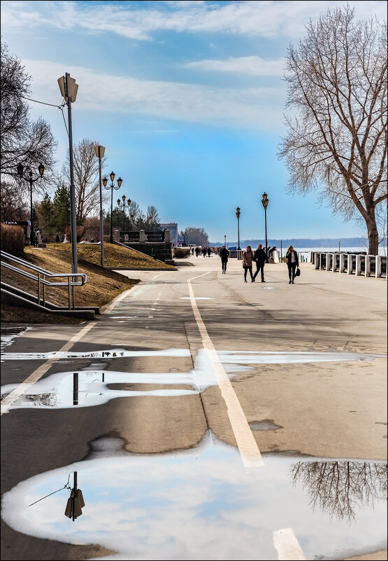 Первоапрельский променад - Александр Тарноградский