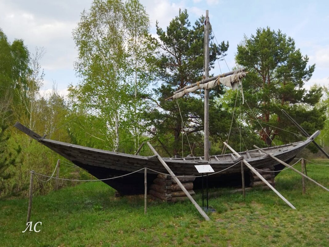 *** - Любовь Сахарова