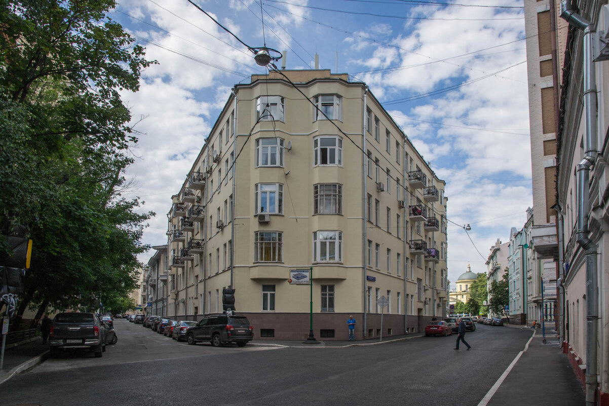 Мерзляковский к Большому Вознесению - Сергей Лындин Мерзляковский к Большому Вознесению - Сергей Лындин