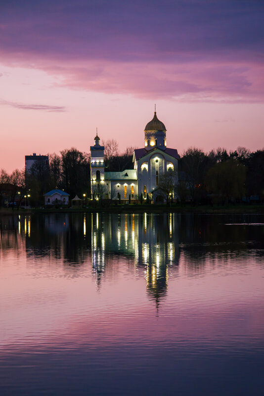 Храм ночью - Андрей Сосновский