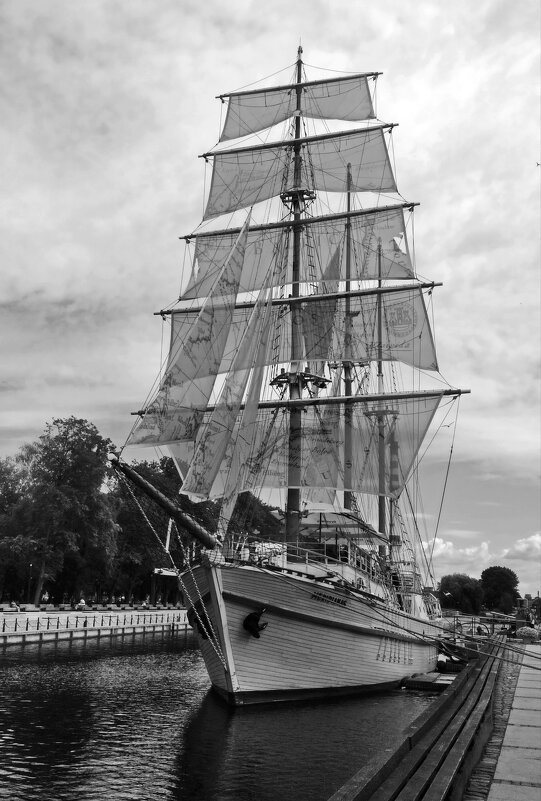 Парусник.. - Татьян@ Ивановна