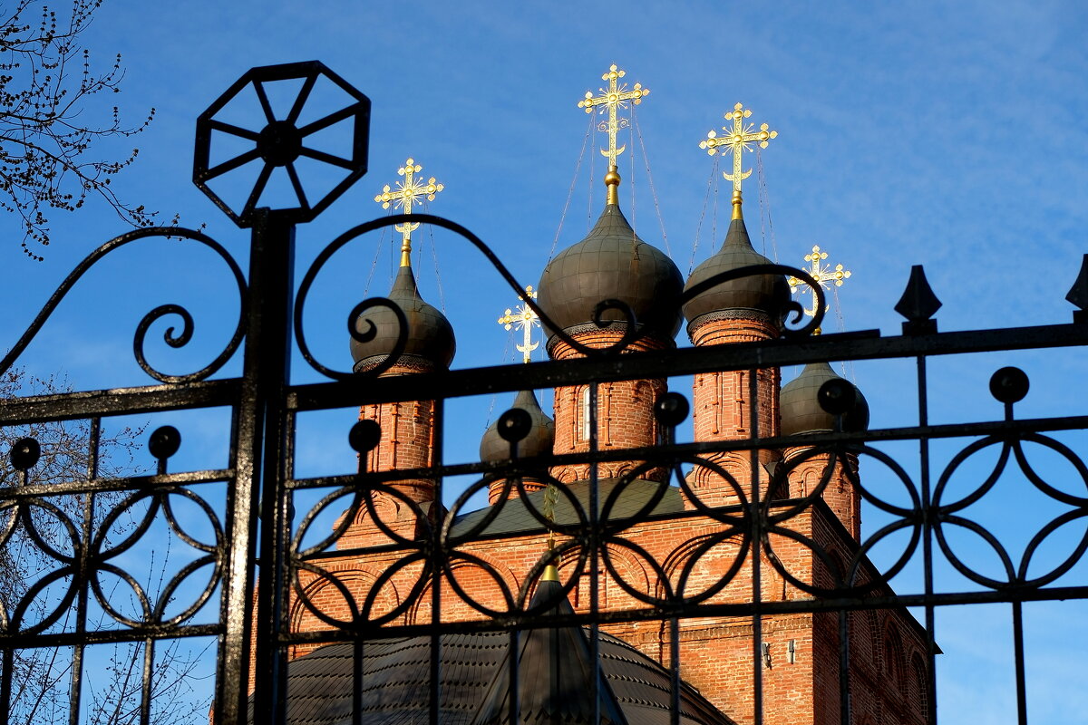 Крутицкое подворье, Успенский собор - Лютый Дровосек