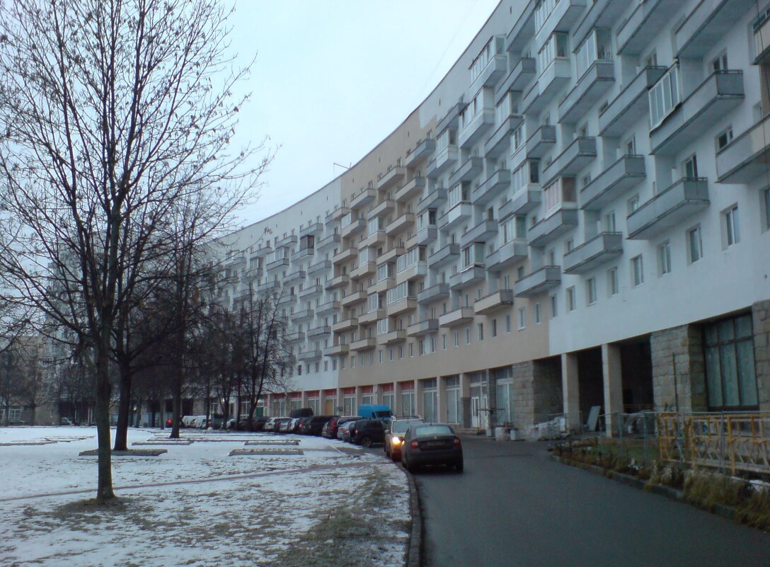 Весенняя округлость - Not Lion Весенняя округлость - Not Lion