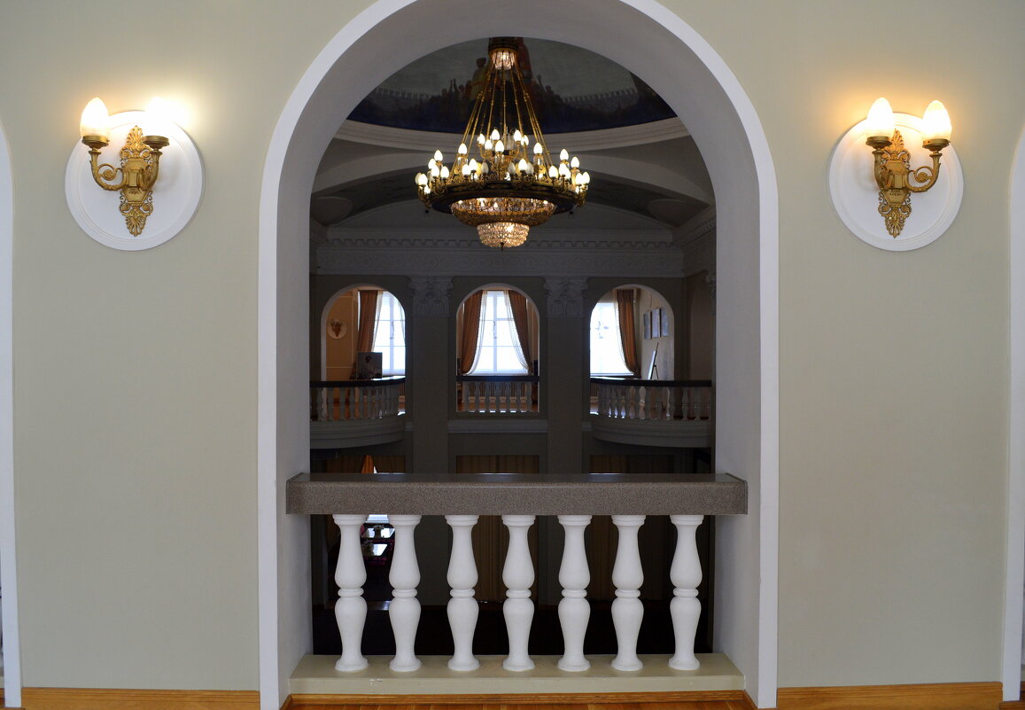 В интерьере прошлого века - Татьяна Лютаева