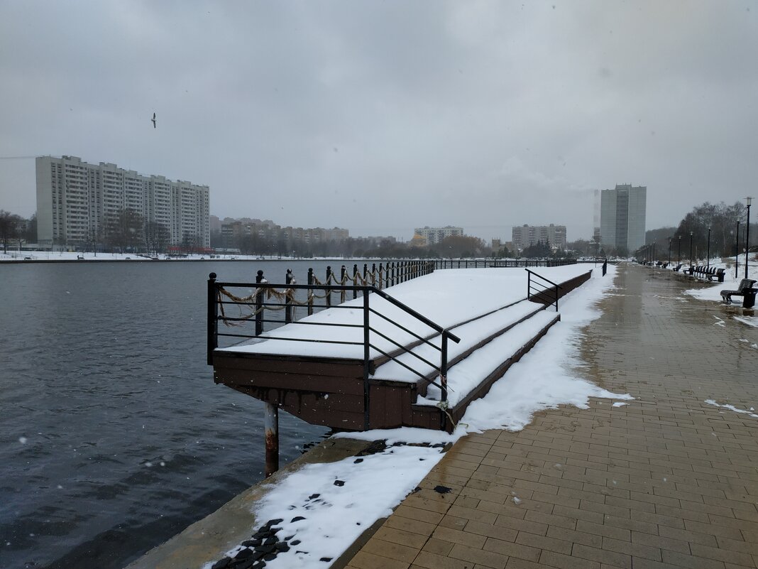 Она вернулась - Андрей Лукьянов