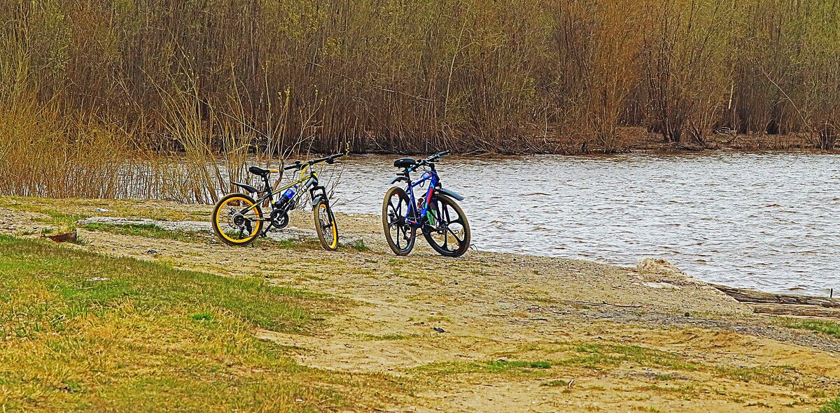 Май...Рыбацкий транспорт на Юганской Оби. - Владимир Май...Рыбацкий транспорт на Юганской Оби. - Владимир