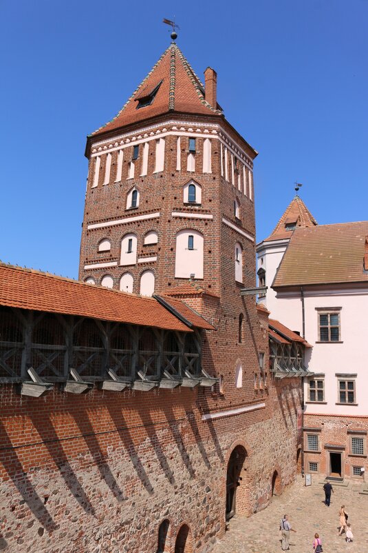 Башни Мирского замка - Ольга 