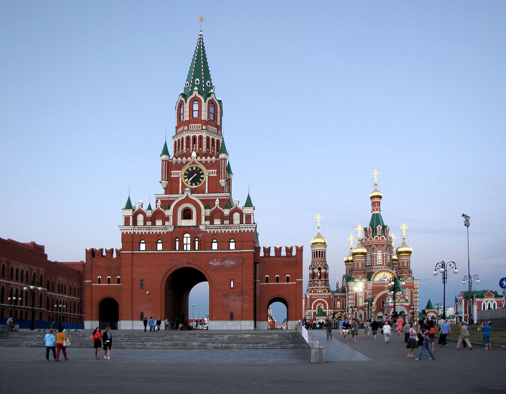 Благовещенская башня и Cобор Благовещения Пресвятой Богородицы - Александр Ильчевский 