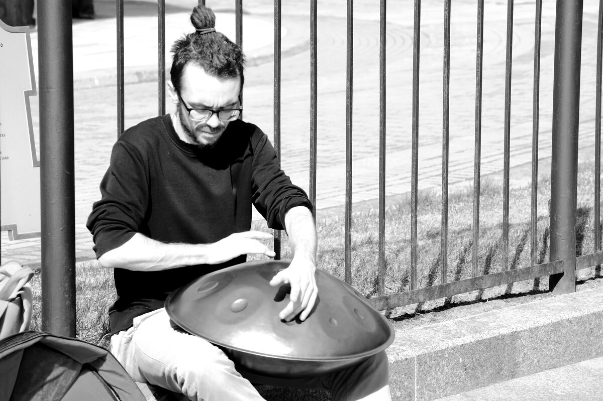 *** - Виктор Никитенко