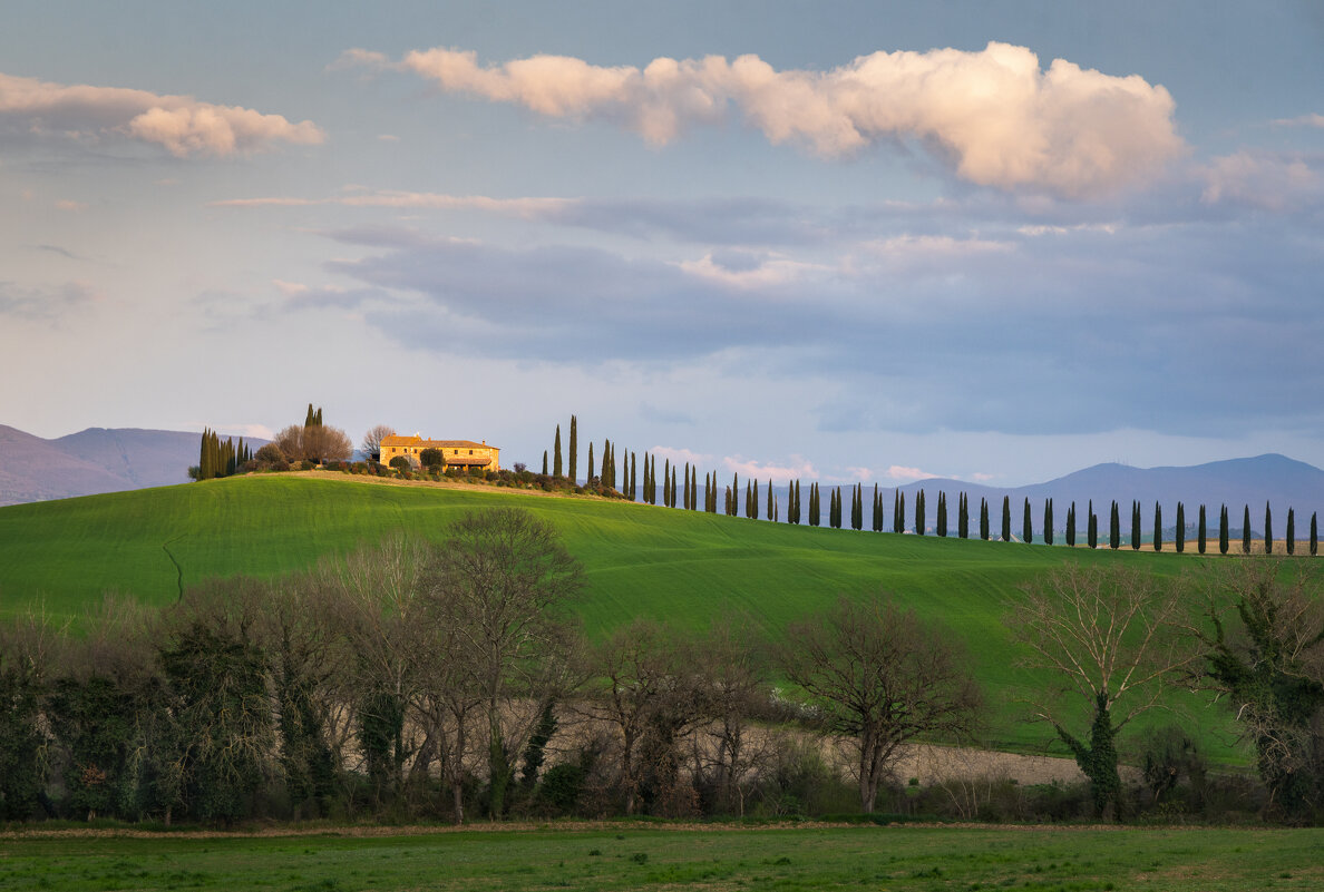 Дом на холме - Алекс Римский Дом на холме - Алекс Римский