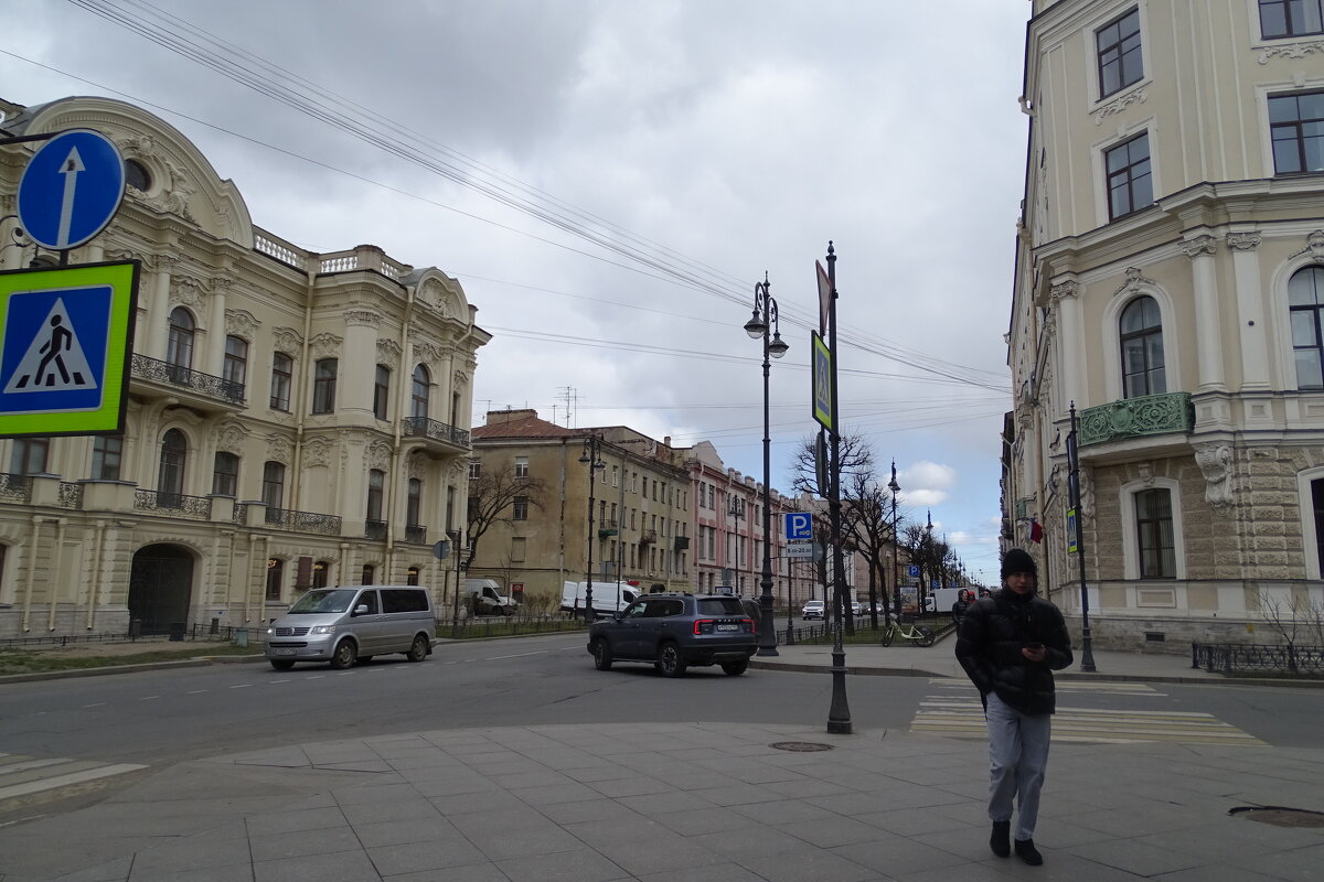 На улицах города - Anna-Sabina Anna-Sabina